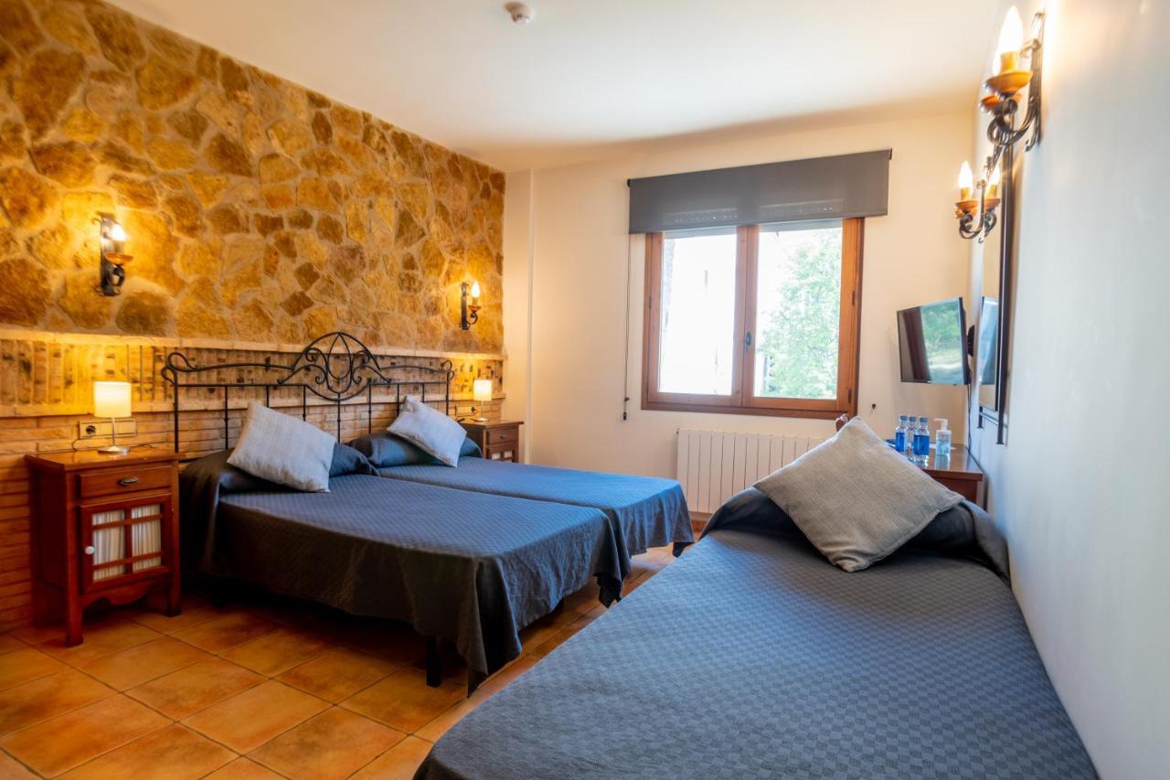 Hostal El Guerrer Todolella Екстериор снимка